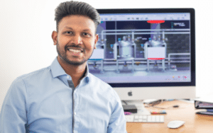 Onze student Arun Skelly kan niet wachten tot het moment dat hij zijn hbo-getuigschrift in handen heeft Onze student Arun Skelly kan niet wachten tot het moment dat hij zijn hbo-getuigschrift in handen heeft