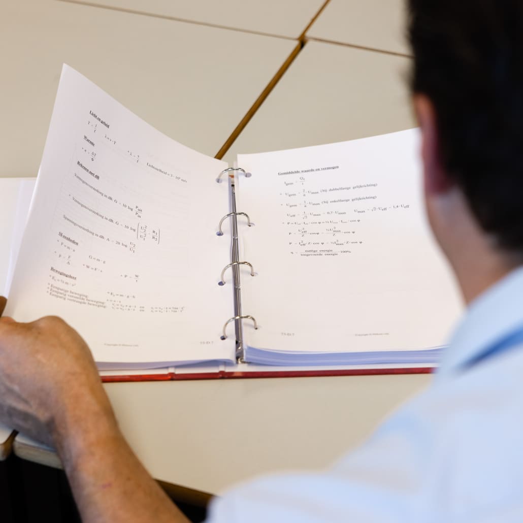 230314_Dirksen_HBO_Lres_foto-15 Technische Informatica rekenen